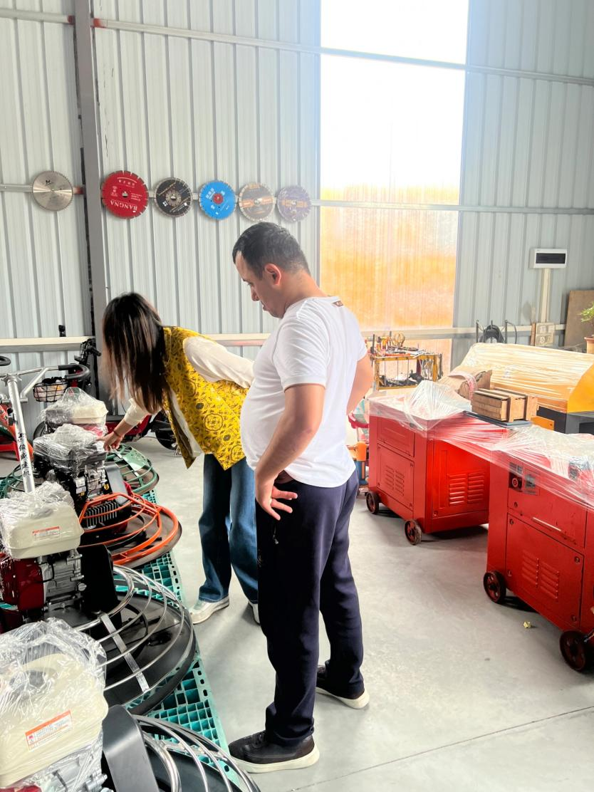 Los clientes globales acuden en masa a Guangzhou Junksen Trading Co., Ltd antes de Canton Fair, realizando pedidos importantes.